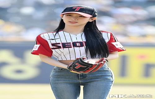 财报显示波音第四季度亏损扩大